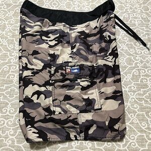 mens pelagic sz 30 board shorts